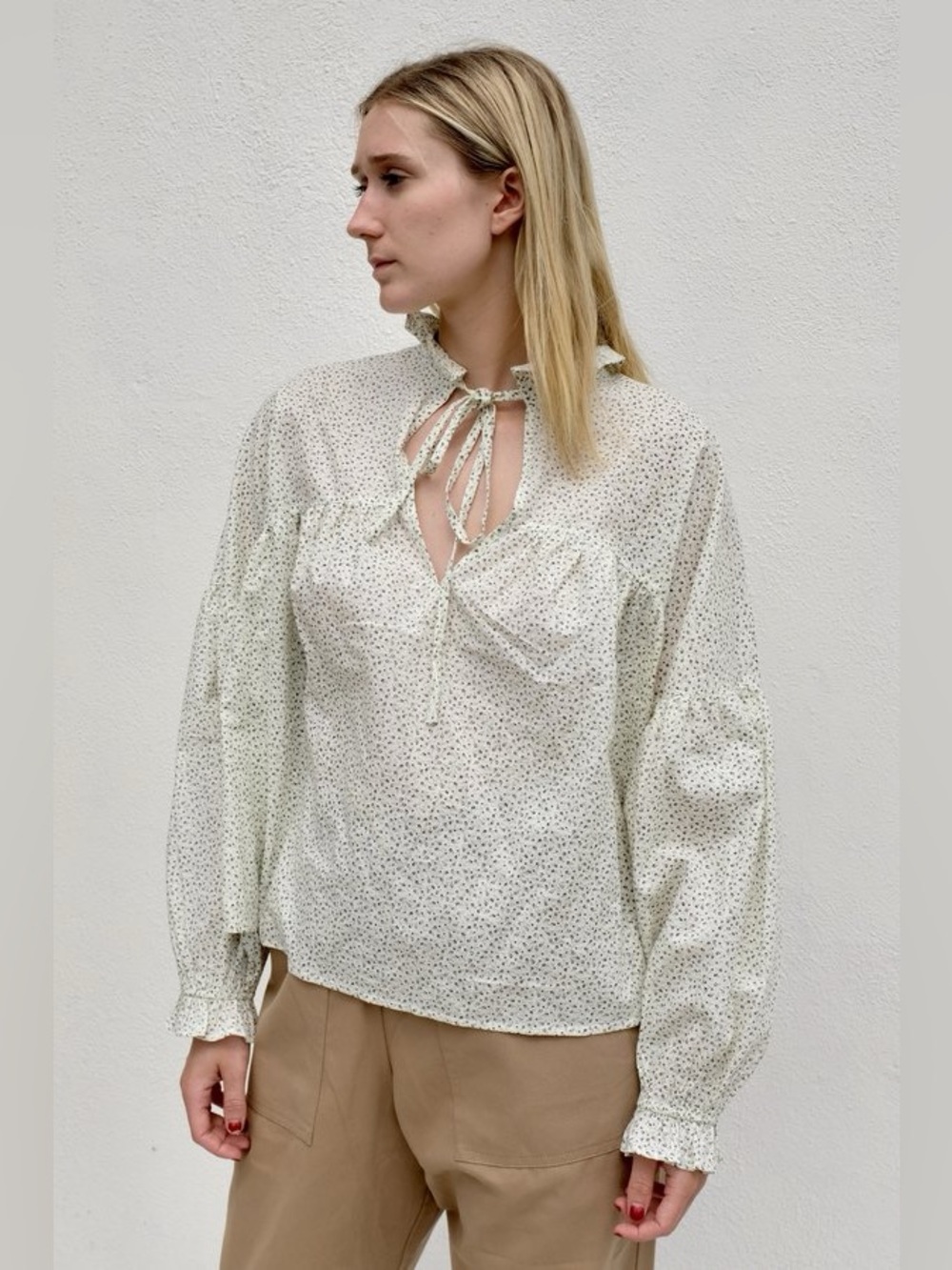 BRONZE AGE LOUIE TOP - BLACK FLORAL $262.00. |PTP- 25” | L- 25” - Picture 12 of 16